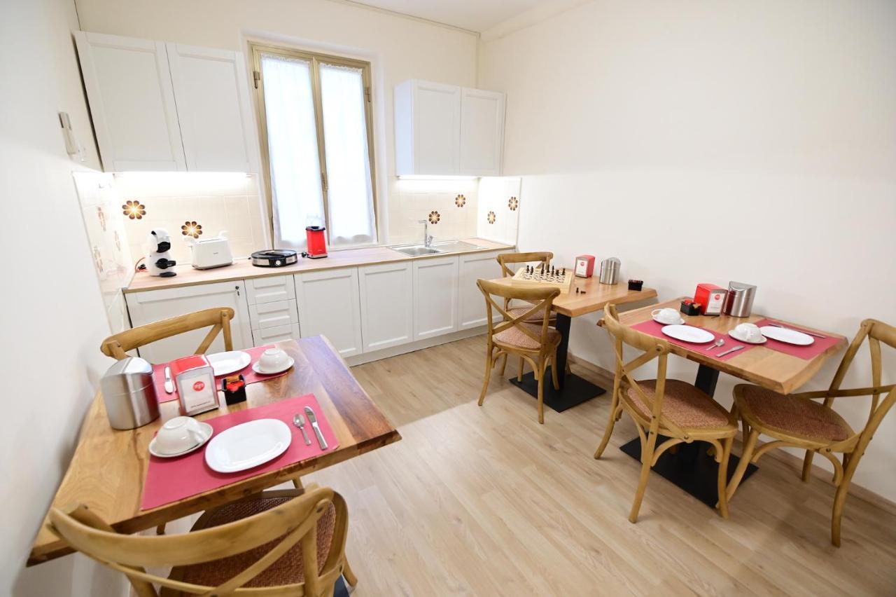 알쎄비아 La Casa Di Odessa B&B 외부 사진