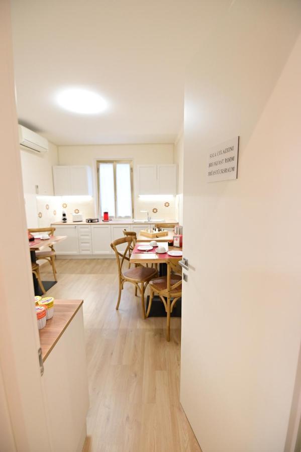 알쎄비아 La Casa Di Odessa B&B 외부 사진