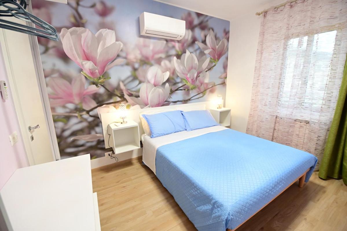 알쎄비아 La Casa Di Odessa B&B 외부 사진
